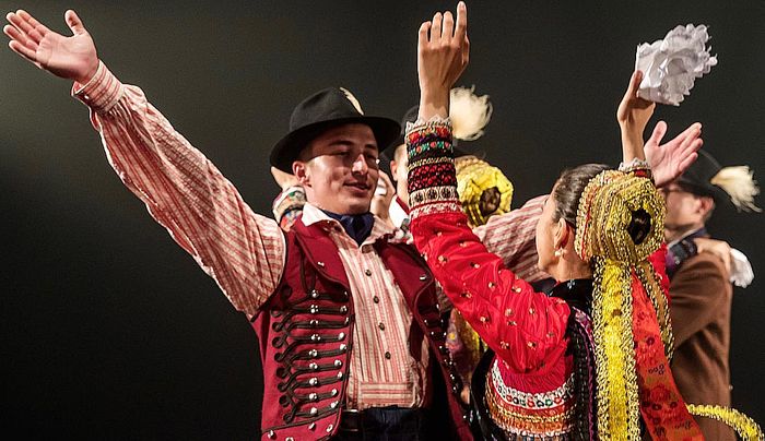 Az 50 éves a Bokréta Vegyeskórus az Ifjú Szivek Táncszínházzal ünnepel Kürtön