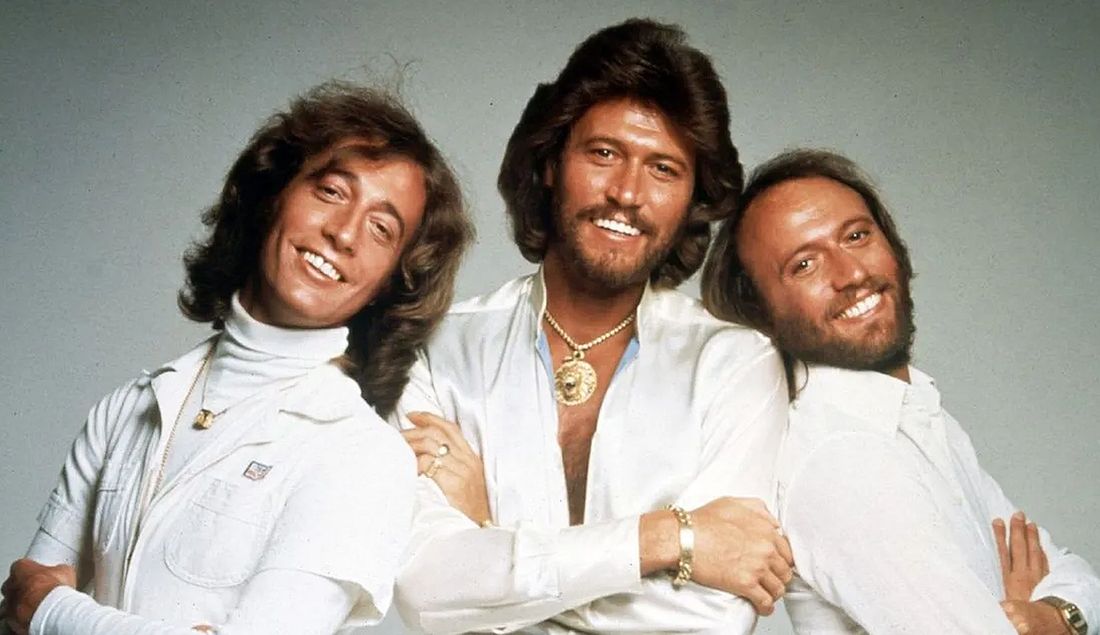 Új rendezővel készül a Bee Gees együttesről szóló film