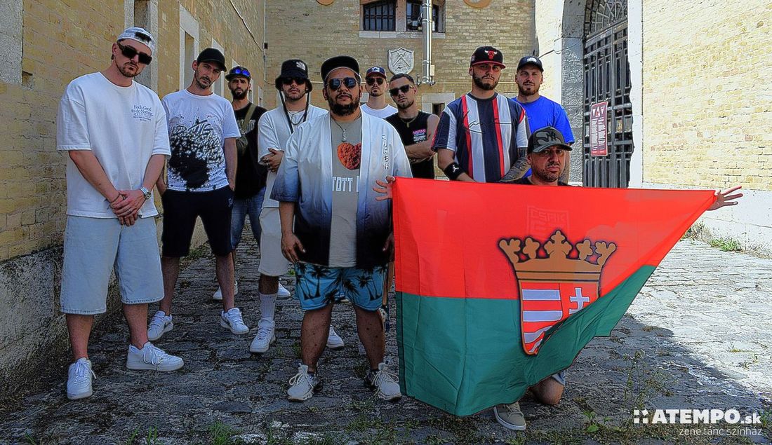 OTT JÁRTUNK: Tizenkét MC, kilencvenhat sor – Így készült a Felvidéki Cypher klipje (NAGYRIPORT+FOTÓK)